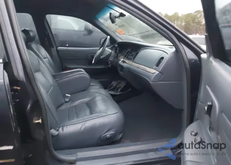 1999 Ford Crown Victoria Lx из США, поврежденный, VIN 2FAFP74W0XX123294